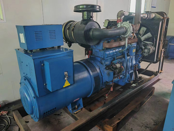 仁化100kW柴油发电机组使用多级机油有哪些优缺点？
